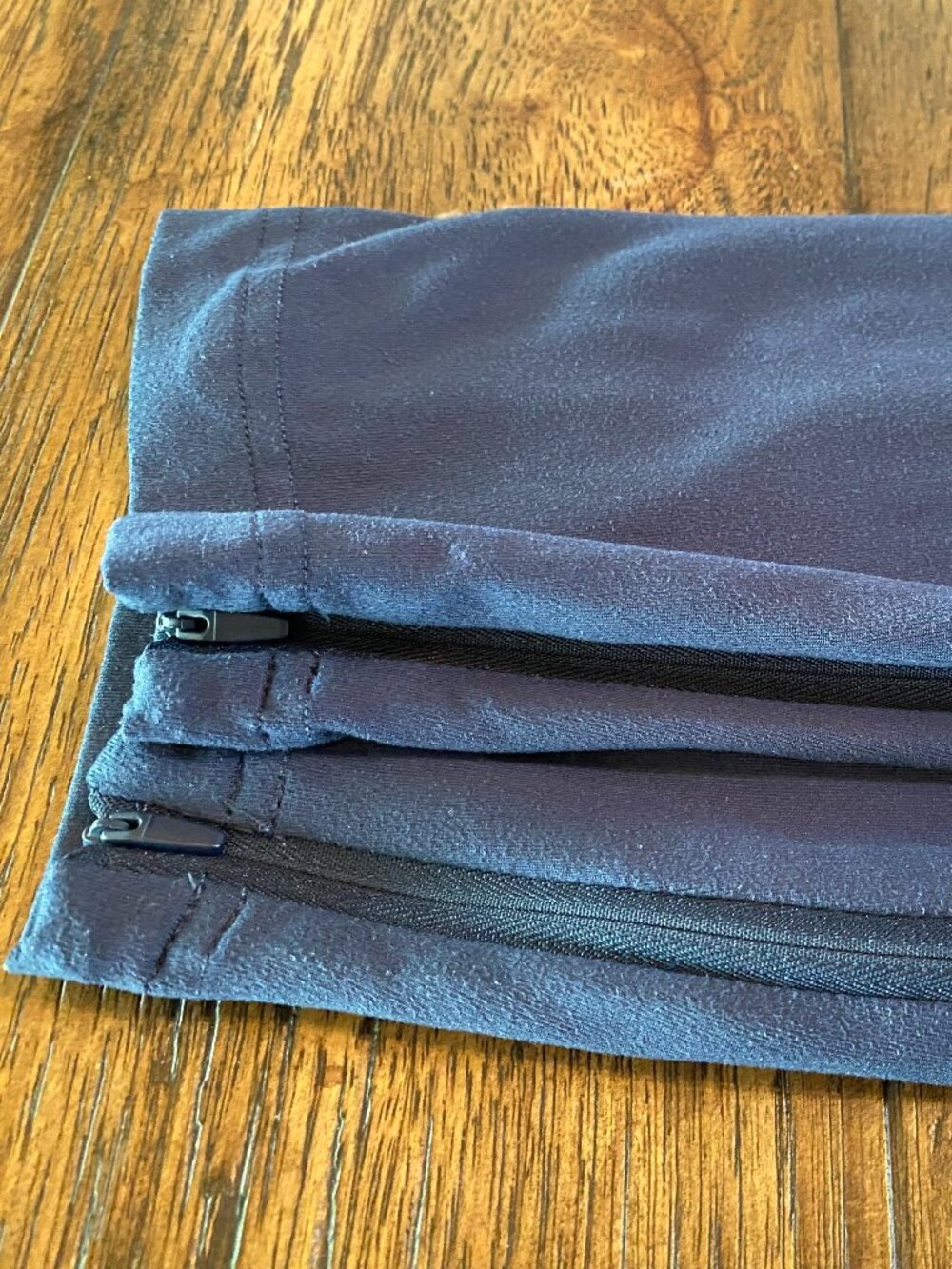 Alo Yoga Men's Joggers Navy Athletic Jogger Pants Activewear - Medium - Picture 3 of 3